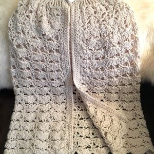 Crochet Vintage Cape Sweater Handmade cream top EUC